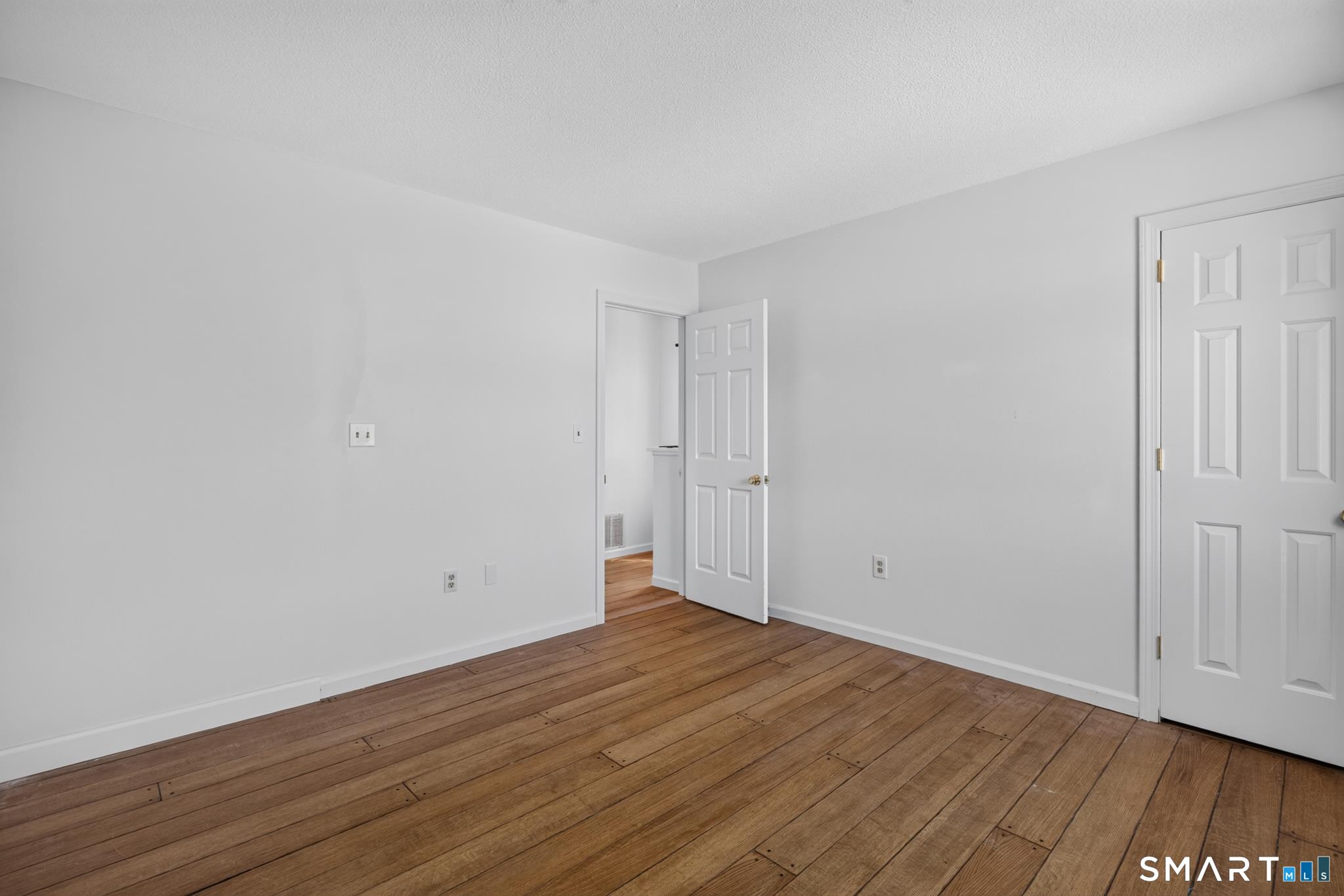496 Woodward Avenue New Haven CT 06512