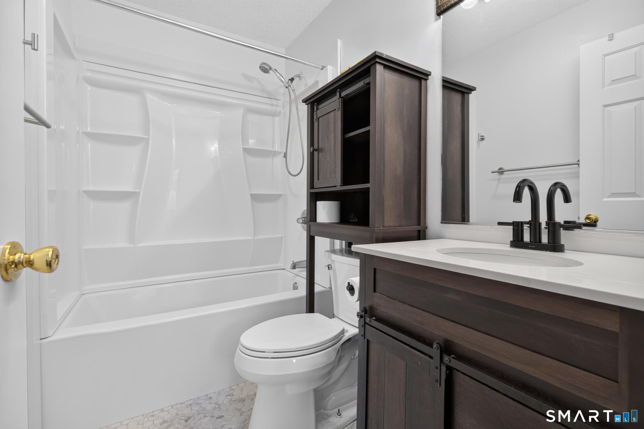 496 Woodward Avenue New Haven CT 06512