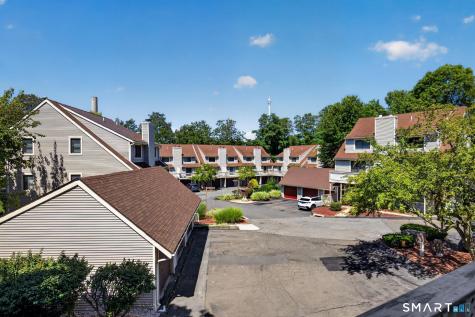 496 Woodward Avenue New Haven CT 06512