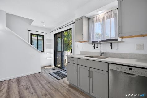 496 Woodward Avenue New Haven CT 06512