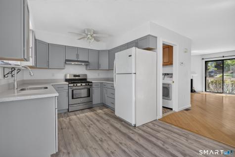 496 Woodward Avenue New Haven CT 06512