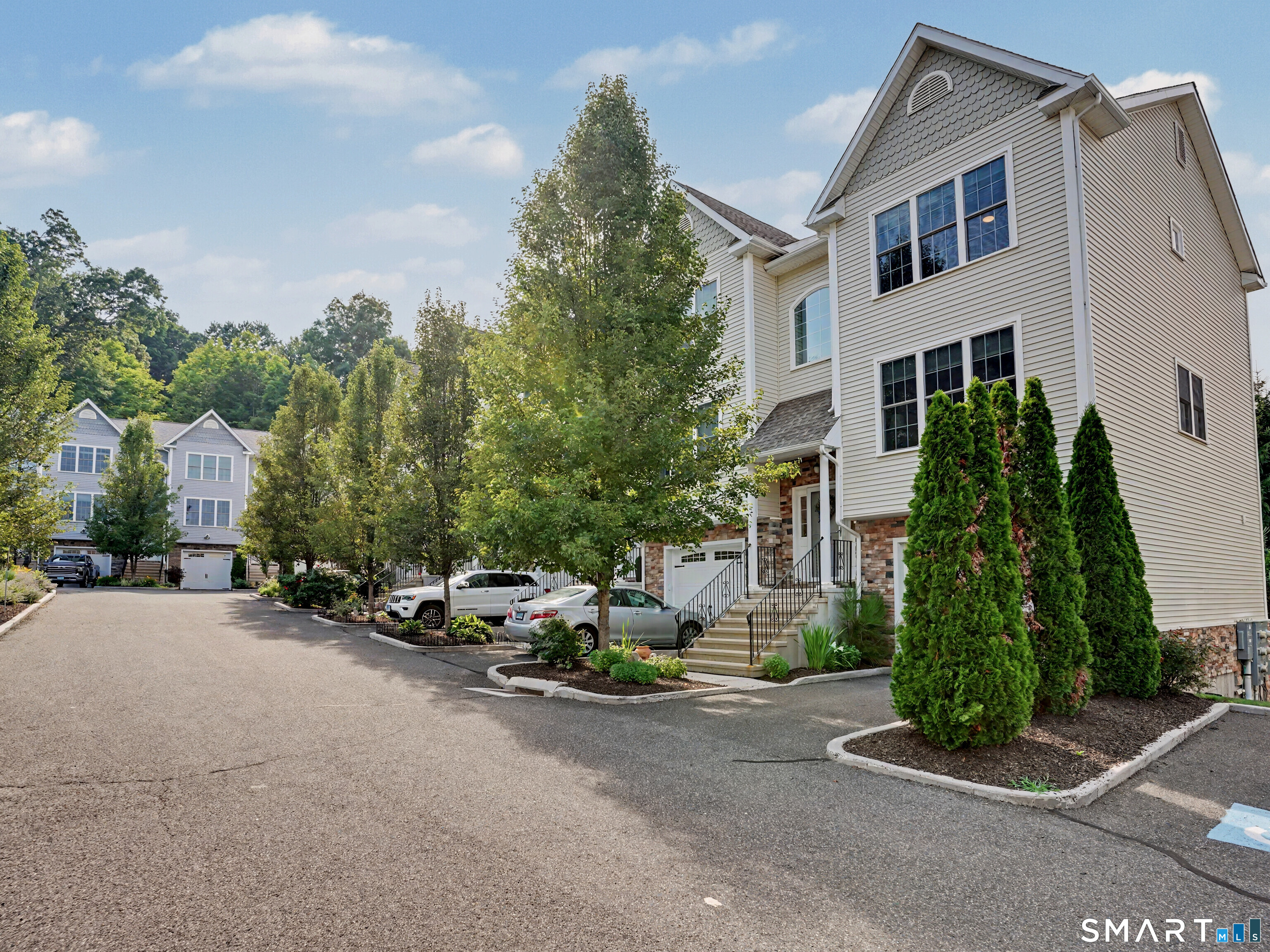 30 Short Oak Drive Brookfield CT 06804