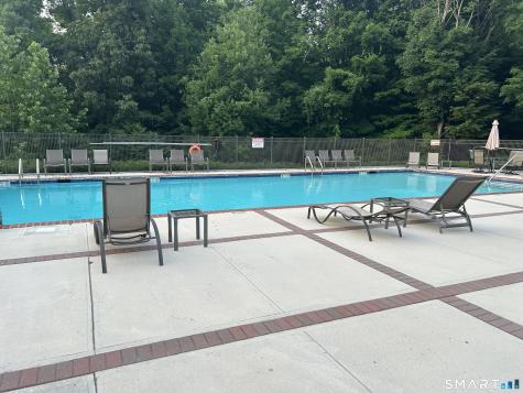 30 Short Oak Drive Brookfield CT 06804