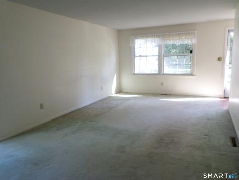 28 Ambassador Drive Manchester CT 06042