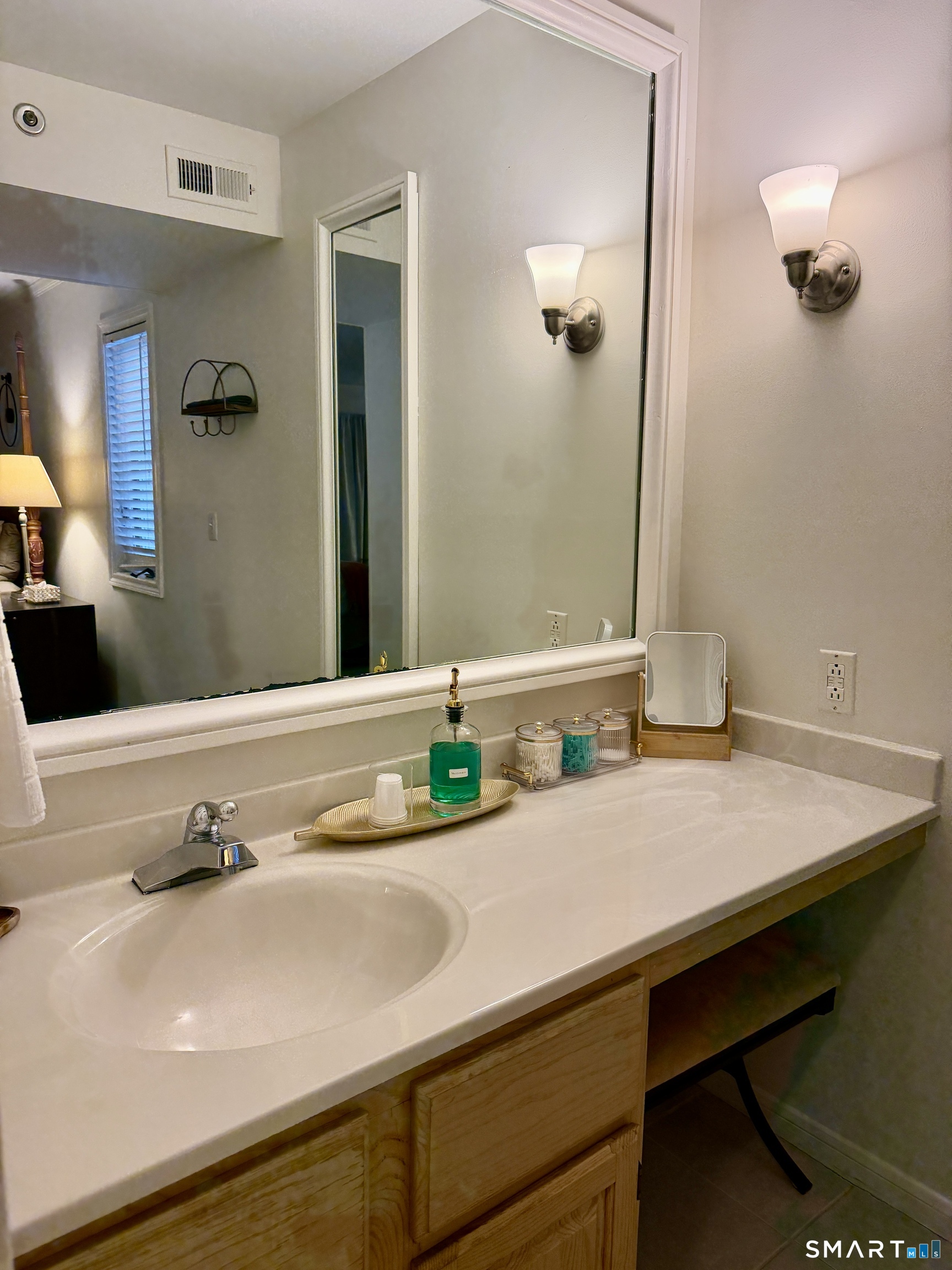 212 Old Pond Lane Norwich CT 06360