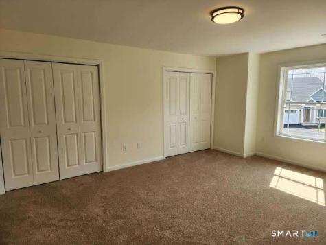 102 Mulholland Way North Haven CT 06473