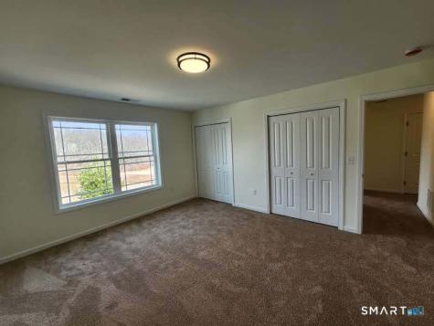 102 Mulholland Way North Haven CT 06473