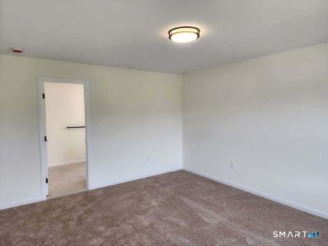 102 Mulholland Way North Haven CT 06473