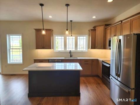 102 Mulholland Way North Haven CT 06473