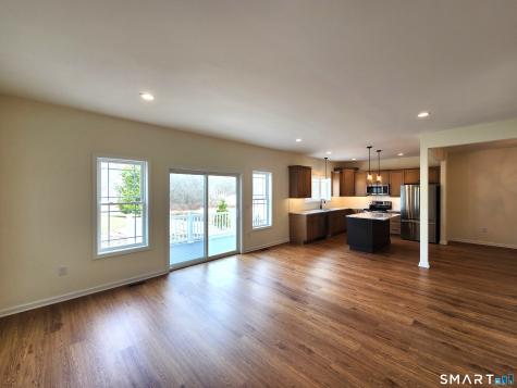 102 Mulholland Way North Haven CT 06473