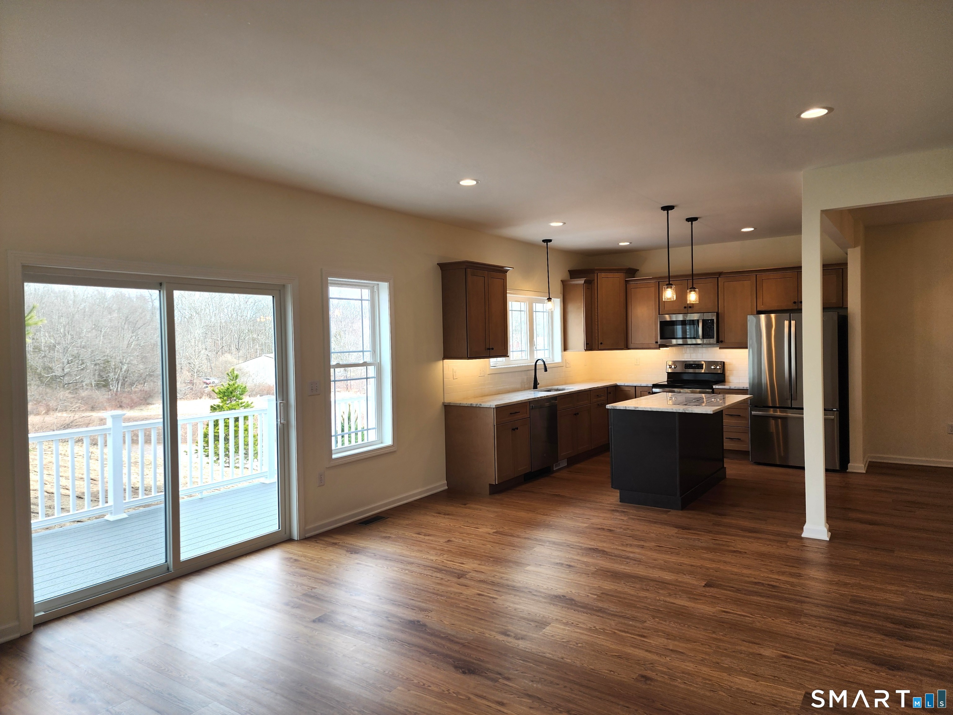 102 Mulholland Way North Haven CT 06473