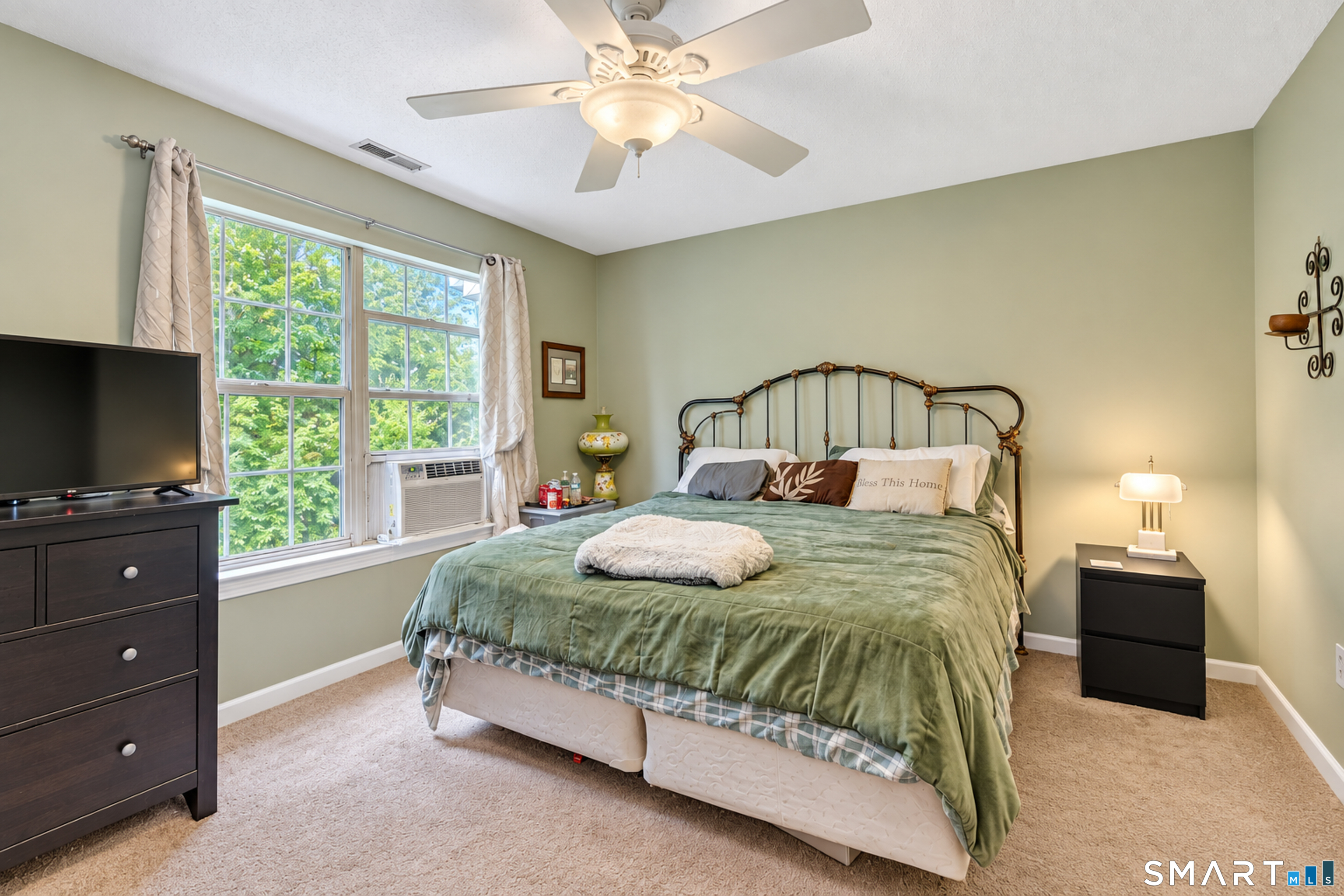 2390 State Street Hamden CT 06517