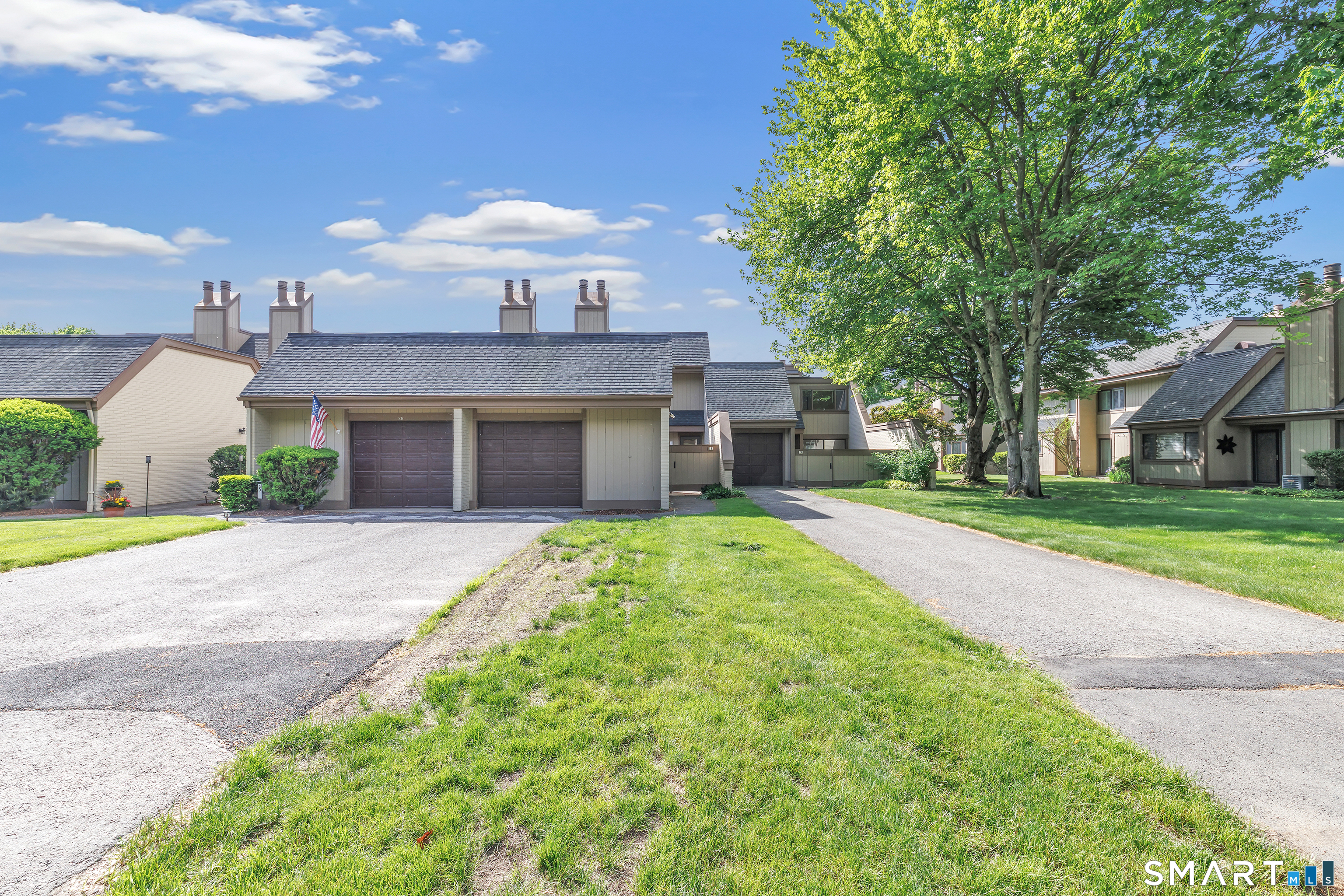 85 Viscount Drive Milford CT 06460