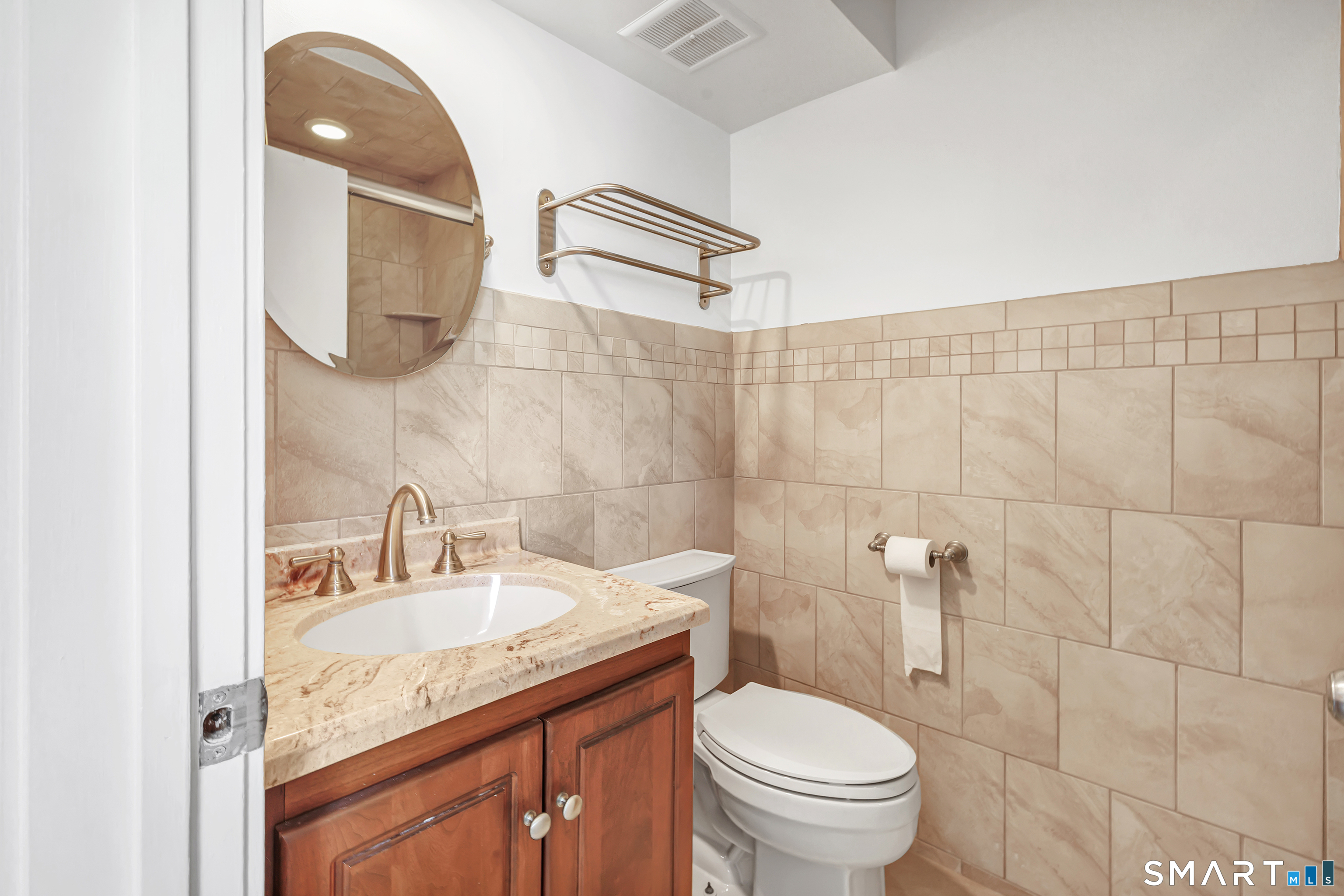 85 Viscount Drive Milford CT 06460