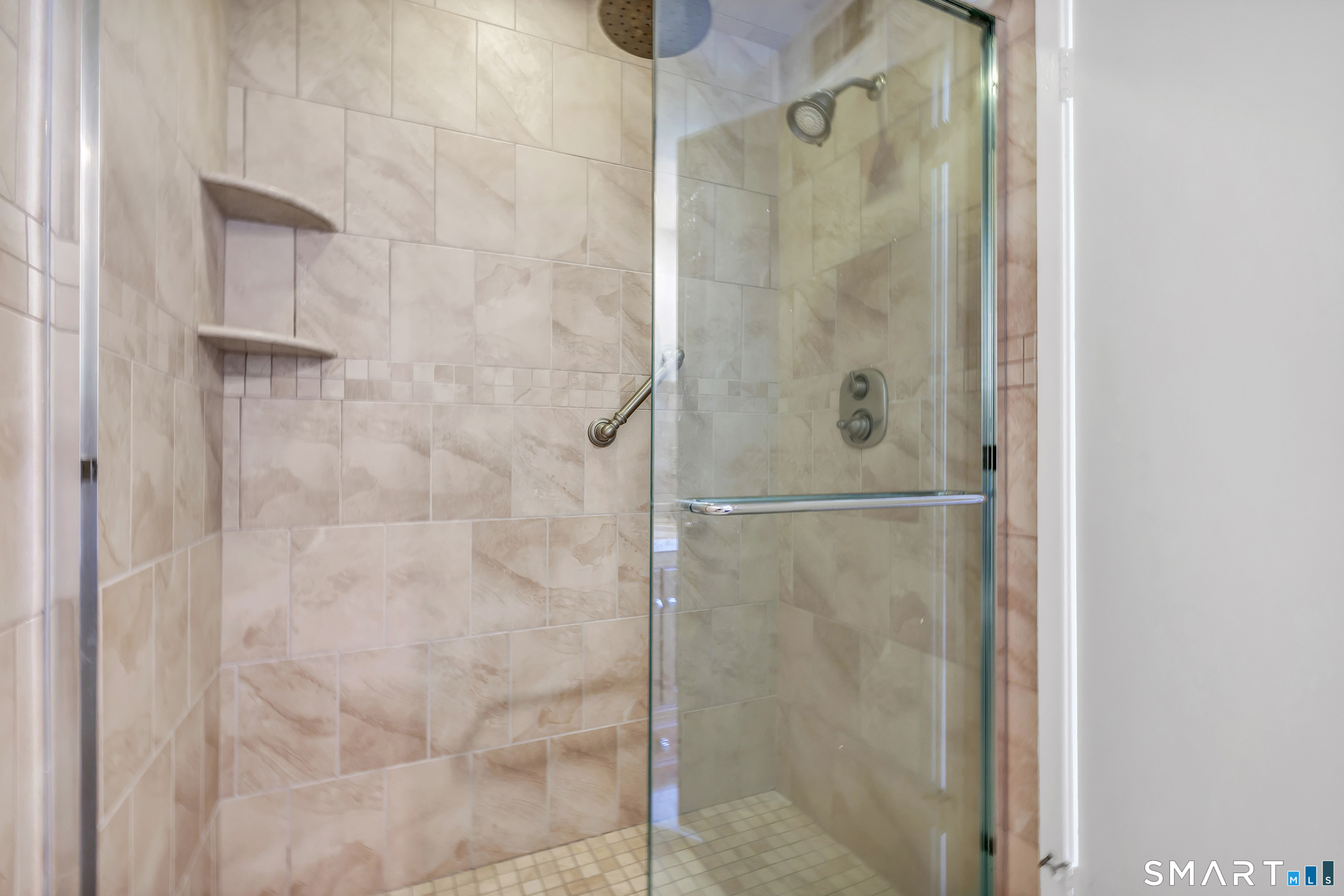 85 Viscount Drive Milford CT 06460