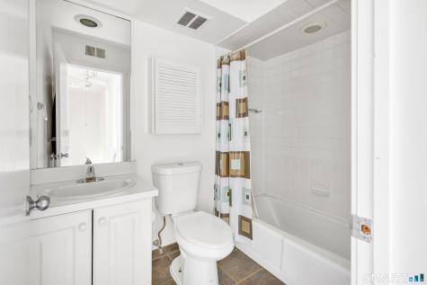 85 Viscount Drive Milford CT 06460