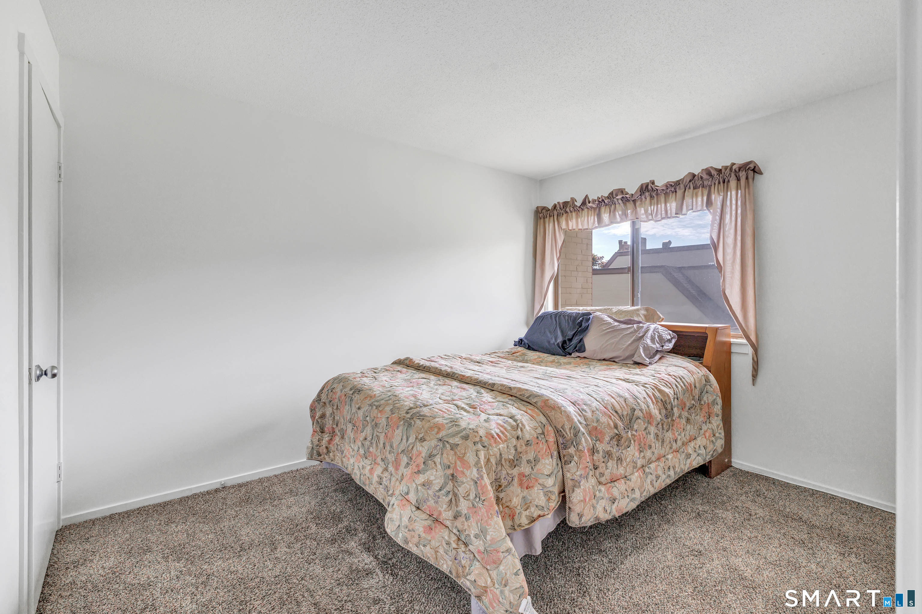 85 Viscount Drive Milford CT 06460