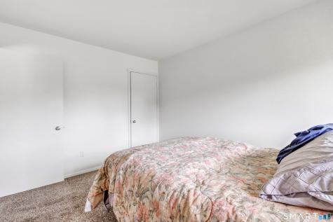 85 Viscount Drive Milford CT 06460