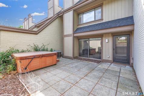 85 Viscount Drive Milford CT 06460