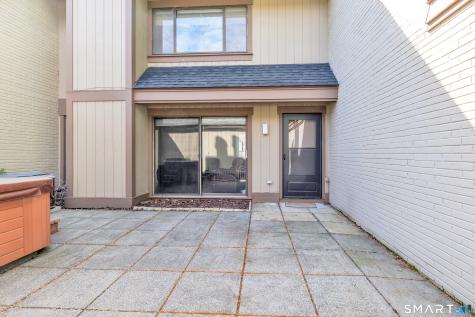 85 Viscount Drive Milford CT 06460
