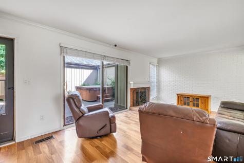 85 Viscount Drive Milford CT 06460