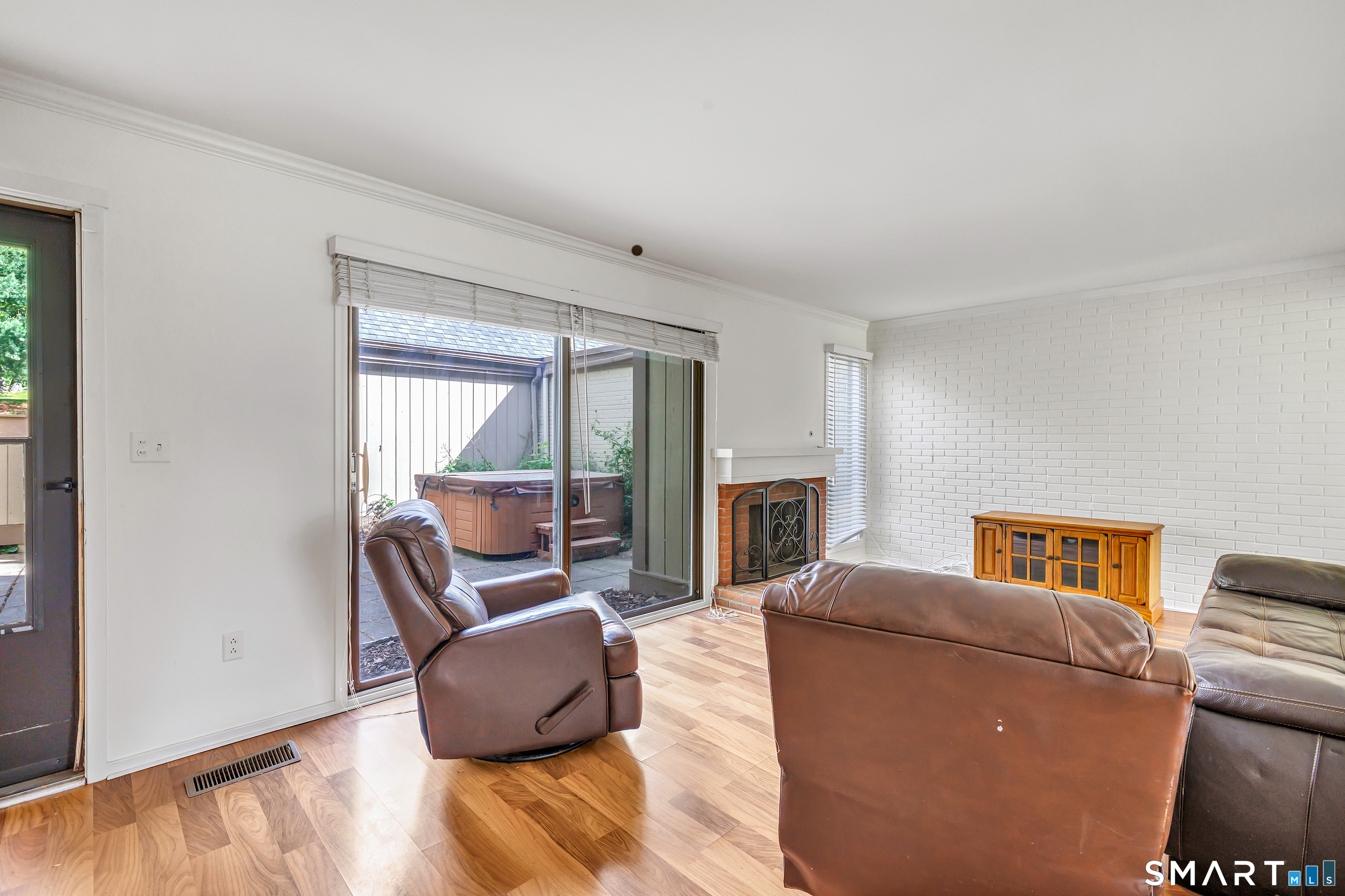 85 Viscount Drive Milford CT 06460