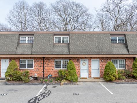 39 Ash Drive Ledyard CT 06335
