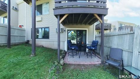 92 Sterling Village Meriden CT 06450