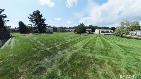 92 Sterling Village Meriden CT 06450