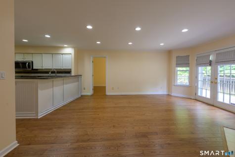 33 Florence Way Farmington CT 06032
