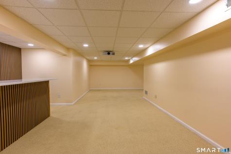 33 Florence Way Farmington CT 06032