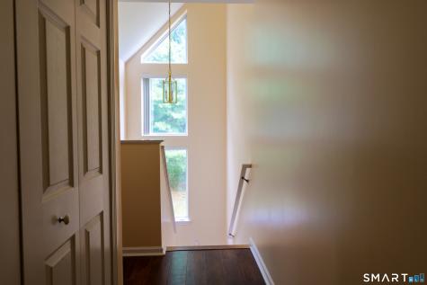 33 Florence Way Farmington CT 06032