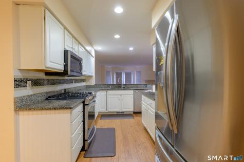 33 Florence Way Farmington CT 06032