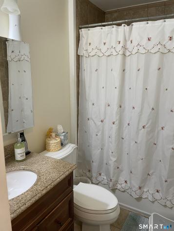 30 Rollingwood Drive Brookfield CT 06804