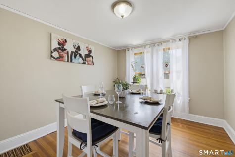 154 Cooper Hill Street Manchester CT 06040
