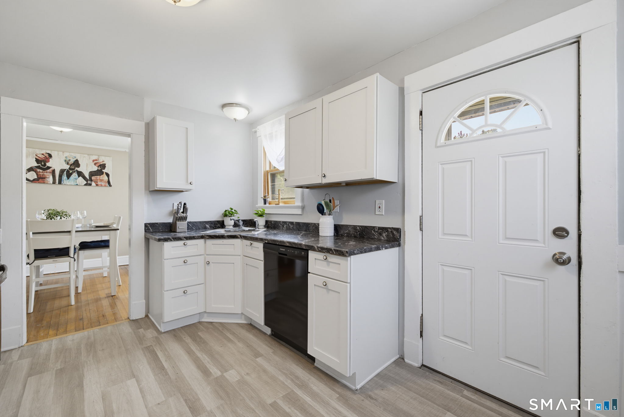 154 Cooper Hill Street Manchester CT 06040