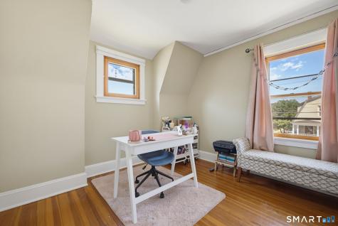 154 Cooper Hill Street Manchester CT 06040