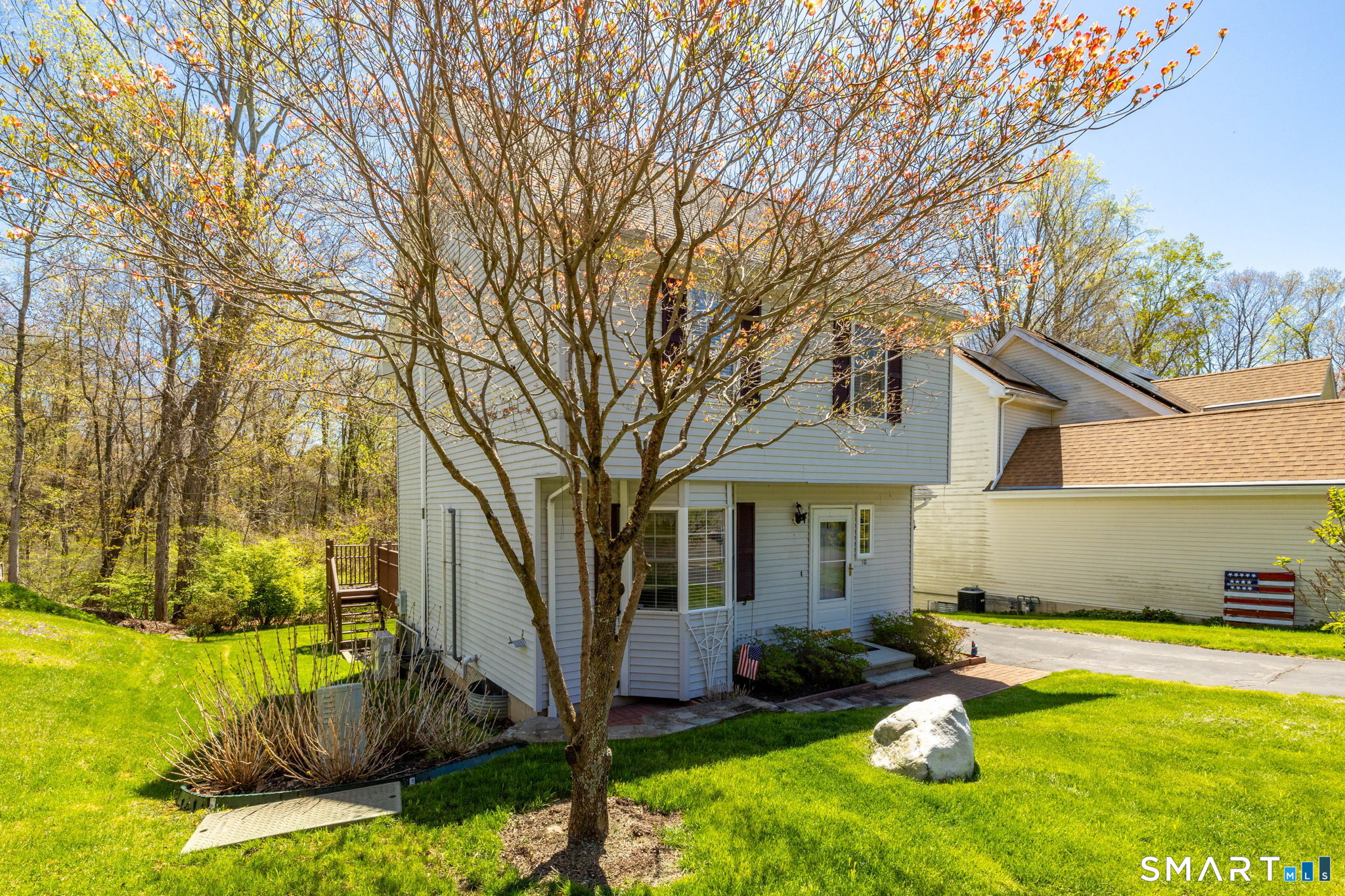 30 Spoonwood Drive Canton CT 06019