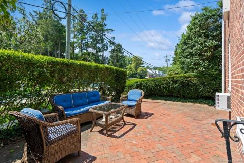 84 Putnam Park Greenwich CT 06830