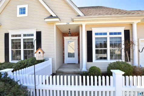 246 Kenswick Lane Windsor CT 06095