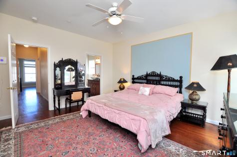 246 Kenswick Lane Windsor CT 06095