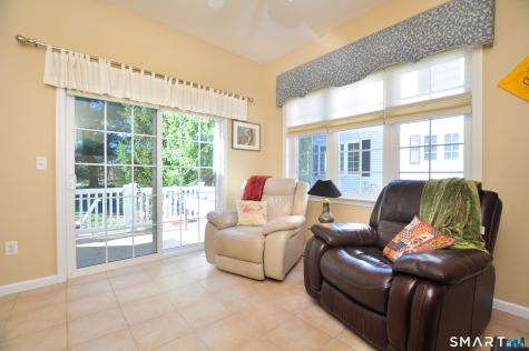 246 Kenswick Lane Windsor CT 06095