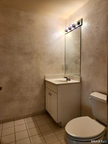 3 Brookside Drive Middlebury CT 06762