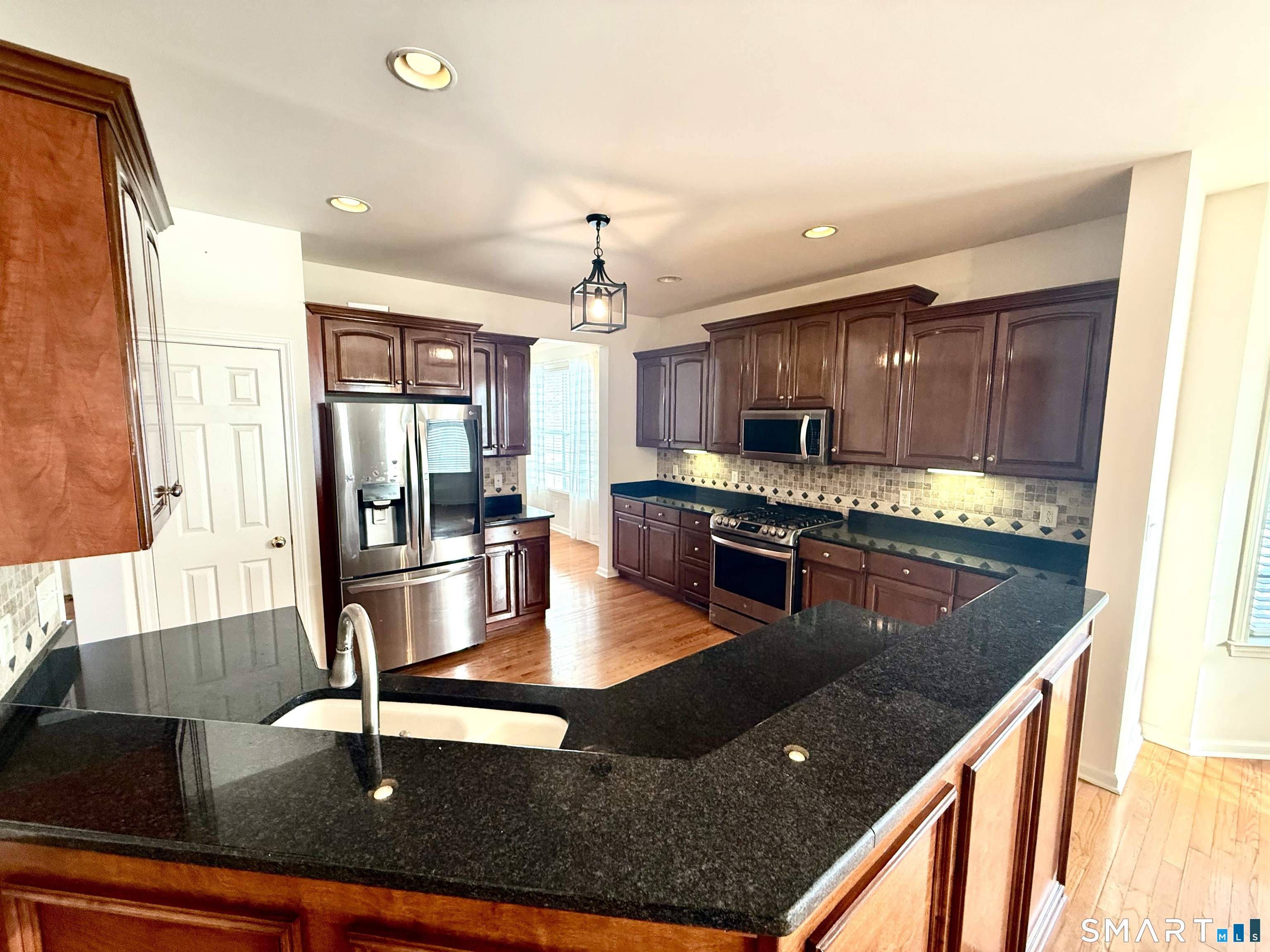 3 Brookside Drive Middlebury CT 06762