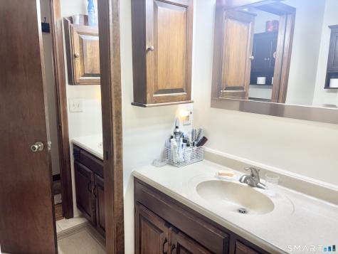 6 Oak Forest Drive Manchester CT 06042