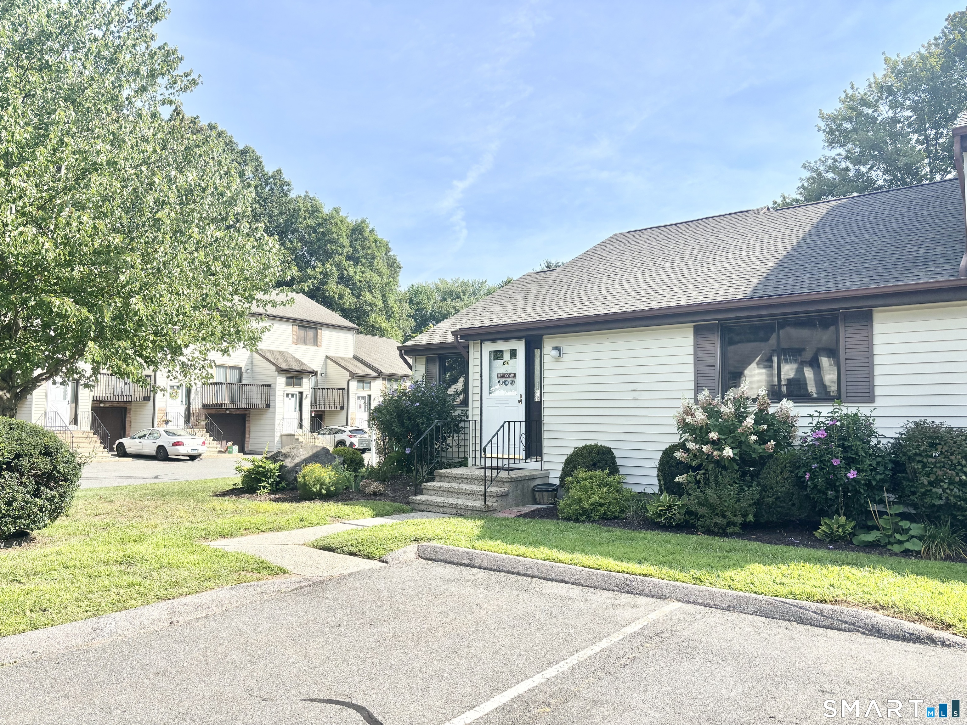 6 Oak Forest Drive Manchester CT 06042