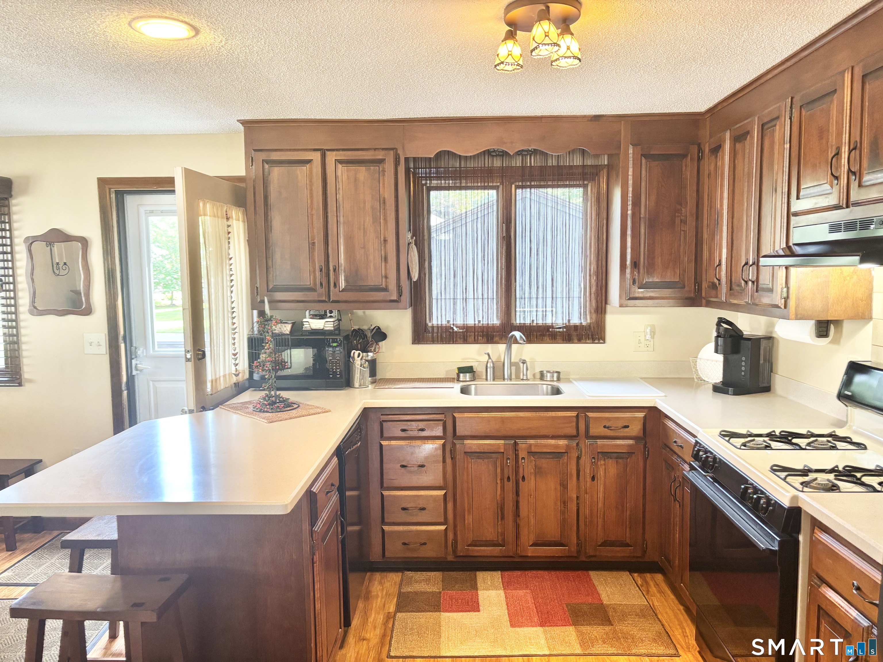 6 Oak Forest Drive Manchester CT 06042