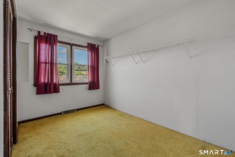 61 Meetinghouse Village Meriden CT 06450