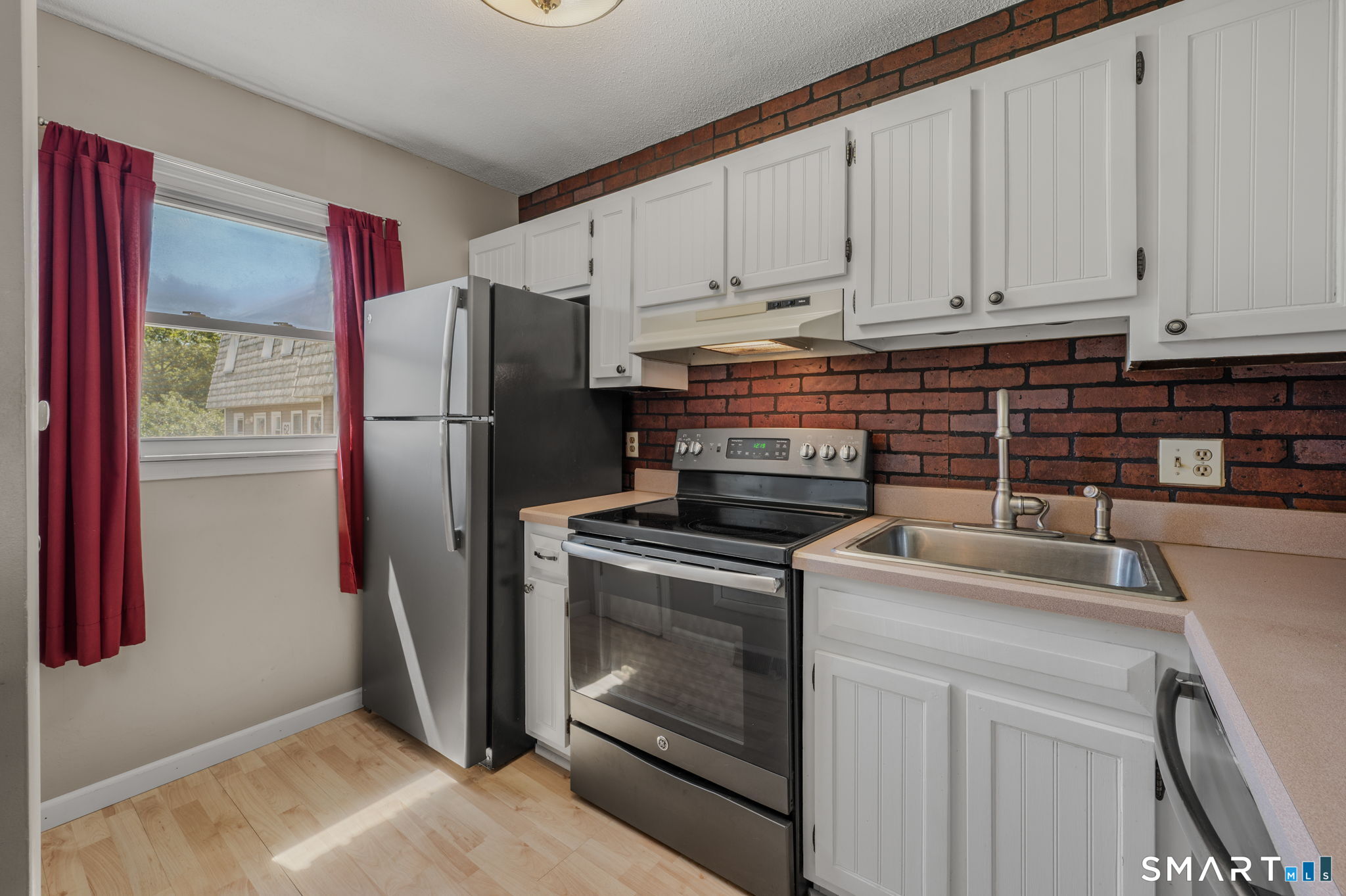 61 Meetinghouse Village Meriden CT 06450