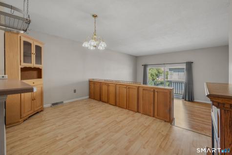61 Meetinghouse Village Meriden CT 06450